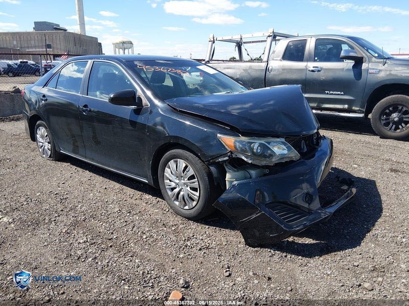 2014 TOYOTA CAMRY HYBRID LE – Lot 45367382 auction photo