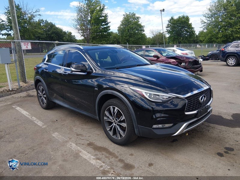 2017 INFINITI QX30 PREMIUM – Lot 45375178 auction photo