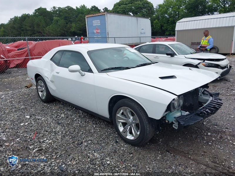 2015 DODGE CHALLENGER SXT – Lot 45378103 auction photo