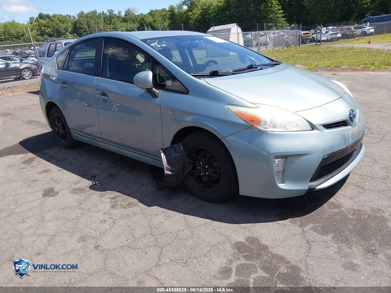 2014 TOYOTA PRIUS THREE – Lot 45390029 auction photo