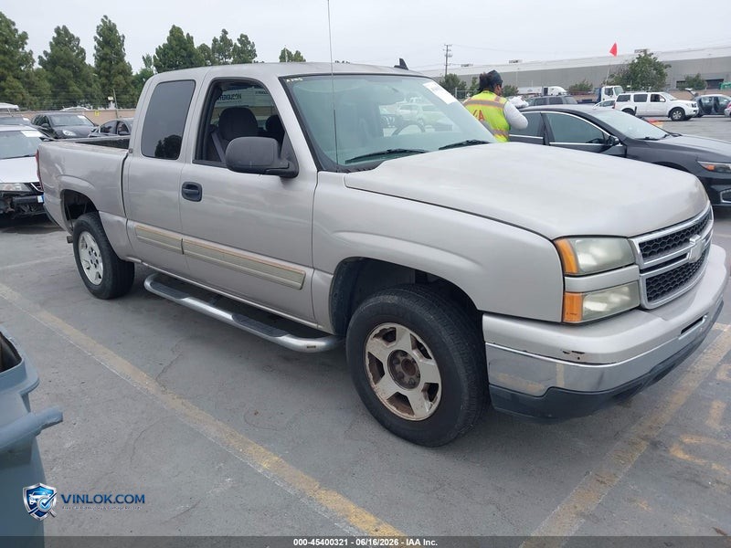 2006 CHEVROLET SILVERADO 1500 LT2 – Lot 45400321 auction photo