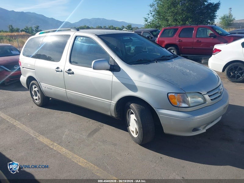 2003 TOYOTA SIENNA LE – Lot 45402839 auction photo