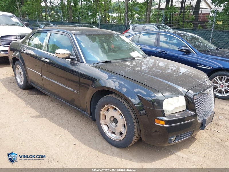 2006 CHRYSLER 300 TOURING – Lot 45407226 auction photo