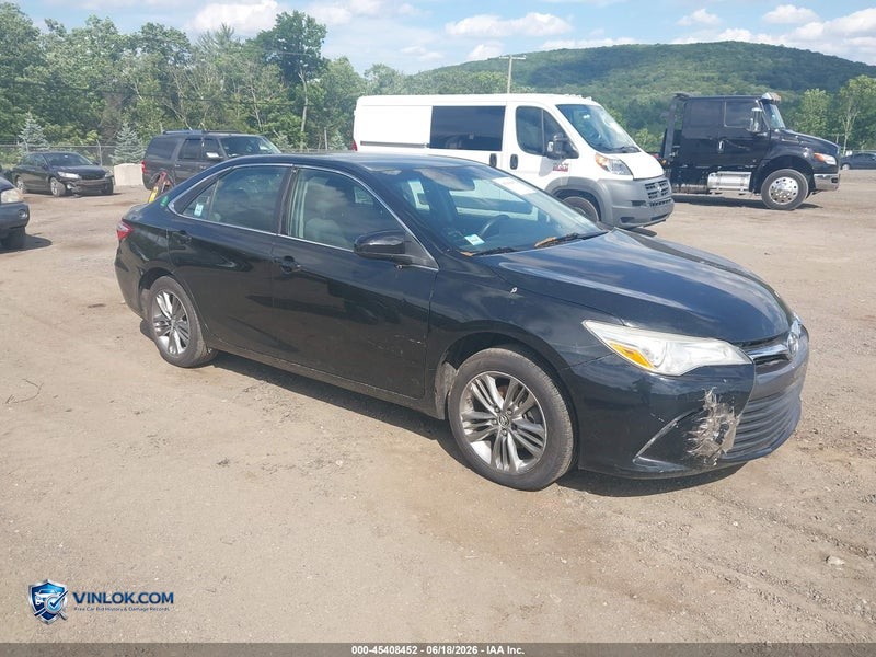 2015 TOYOTA CAMRY HYBRID LE – Lot 45408452 auction photo