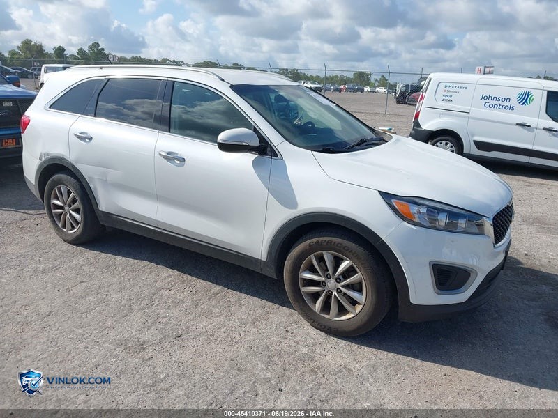 2016 KIA SORENTO 3.3L LX – Lot 45410371 auction photo