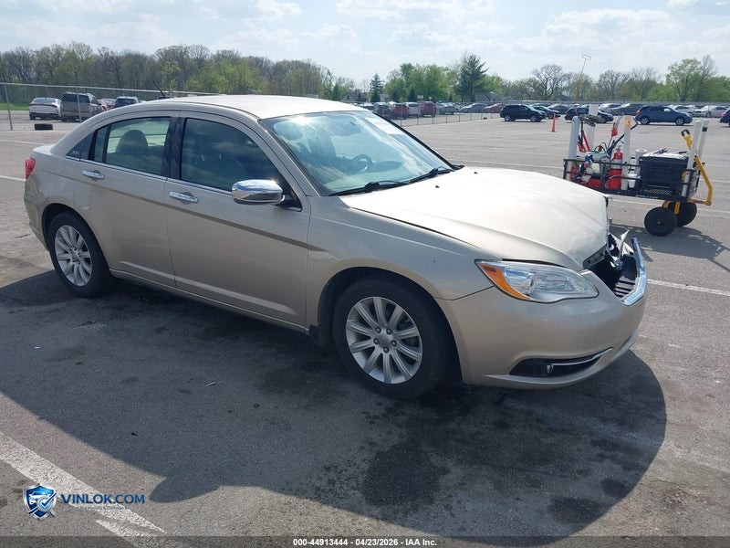 2013 CHRYSLER 200 – Lot 44913444 auction photo