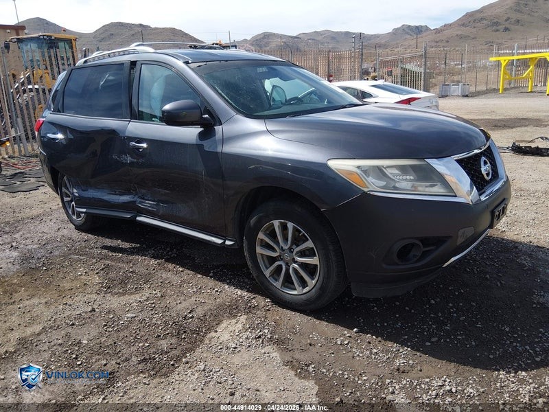 2013 NISSAN PATHFINDER – Lot 44914029 auction photo