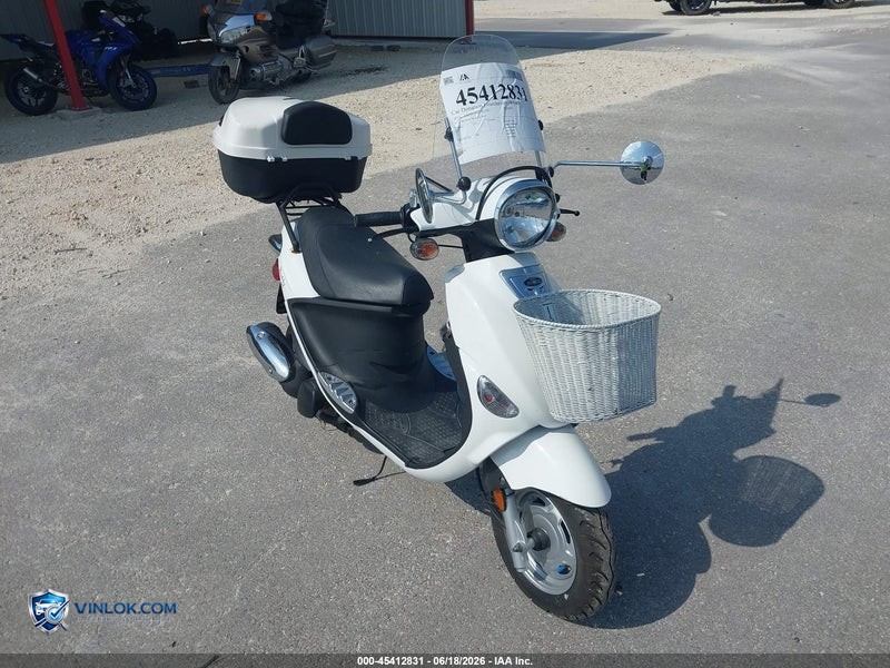 2016 GENUINE SCOOTER CO. BUDDY 125 – Lot 45412831 auction photo