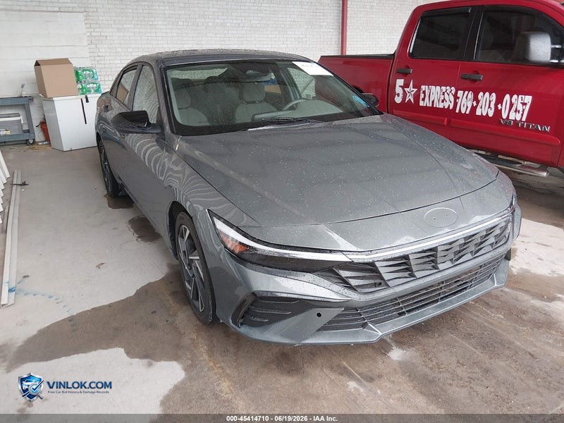 2025 HYUNDAI ELANTRA SEL SPORT – Lot 45414710 auction photo