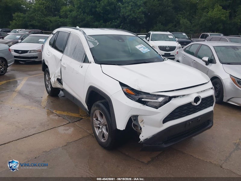 2025 TOYOTA RAV4 XLE – Lot 45425061 auction photo