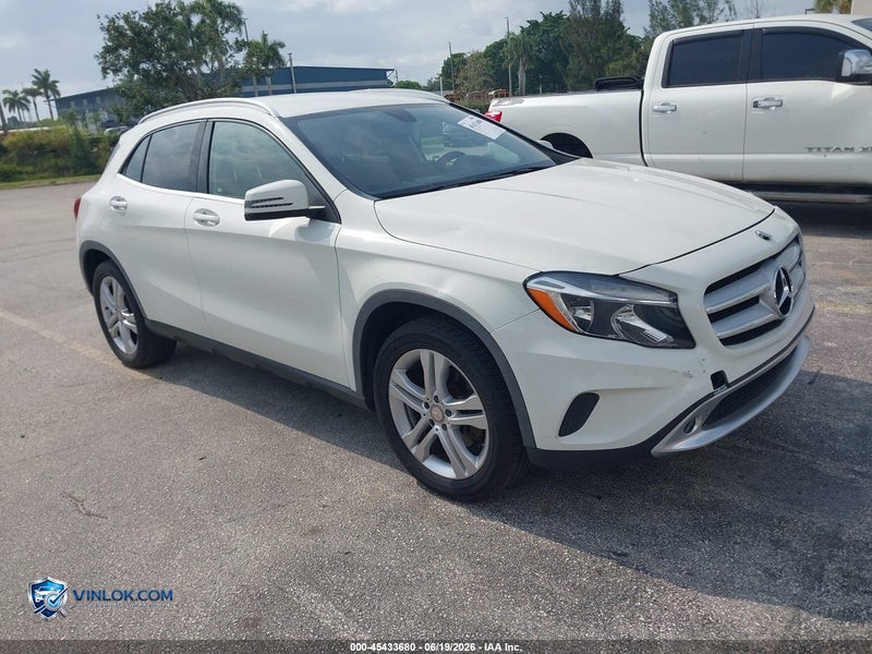 2015 MERCEDES-BENZ GLA 250 4MATIC – Lot 45433680 auction photo
