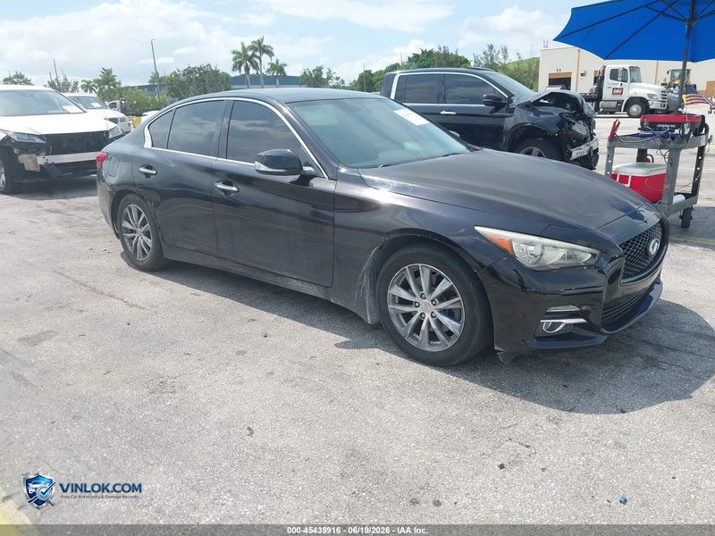2015 INFINITI Q50 PREMIUM – Lot 45439916 auction photo