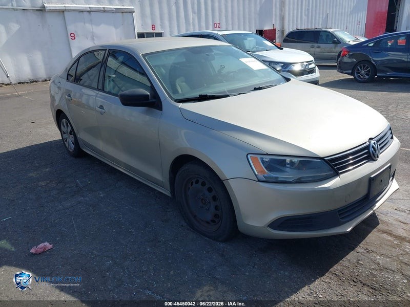 2013 VOLKSWAGEN JETTA 2.0L S – Lot 45450042 auction photo