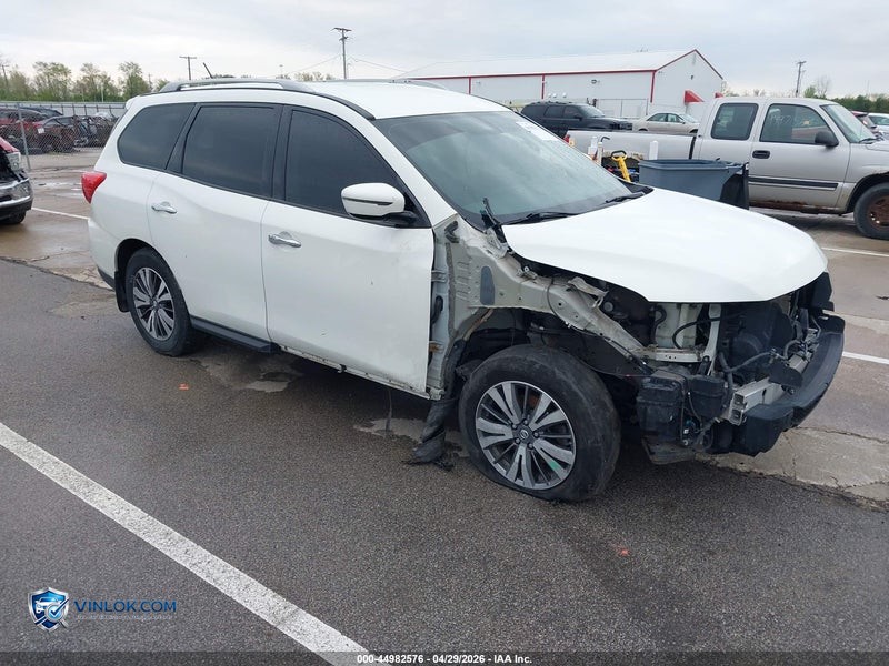 2017 NISSAN PATHFINDER – Lot 44982576 auction photo