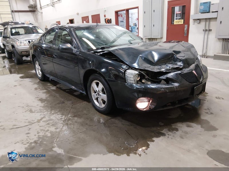 2005 PONTIAC GRAND PRIX – Lot 45002572 auction photo