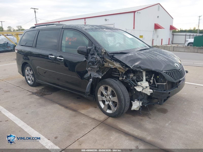 2014 TOYOTA SIENNA – Lot 45563884 auction photo