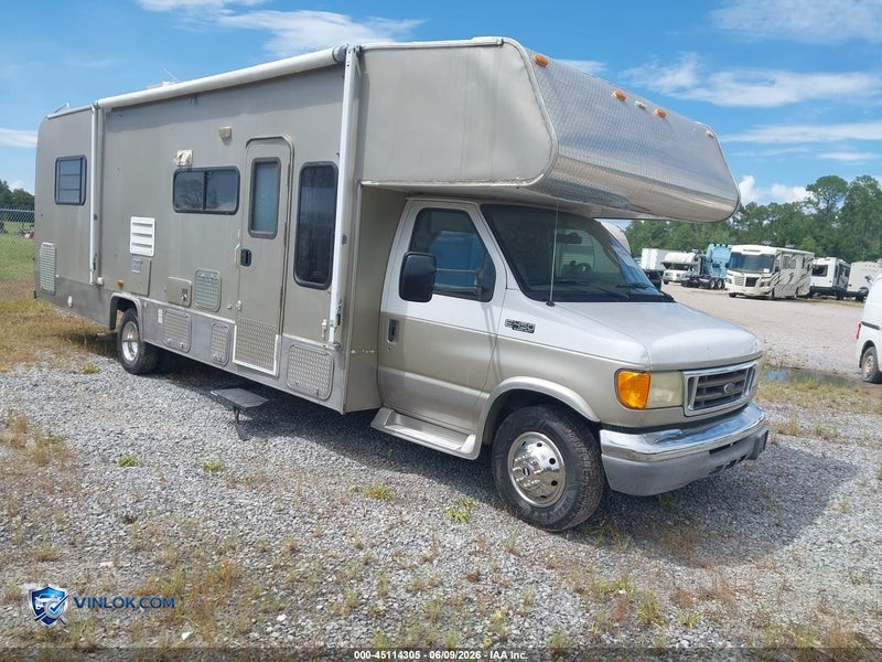 2004 FORD E-450 CUTAWAY – Lot 45114305 auction photo