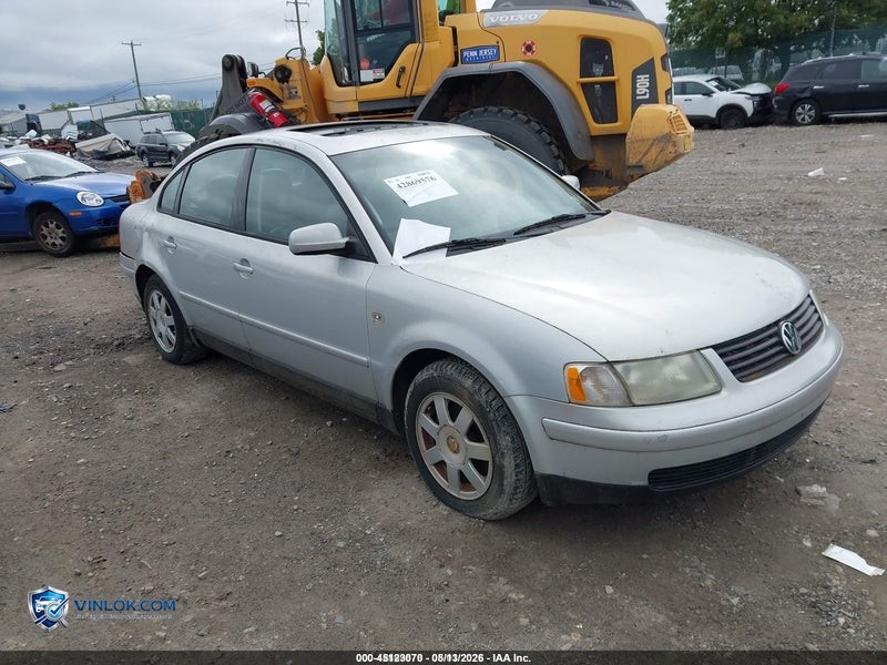 2000 VOLKSWAGEN PASSAT – Lot 45123070 auction photo