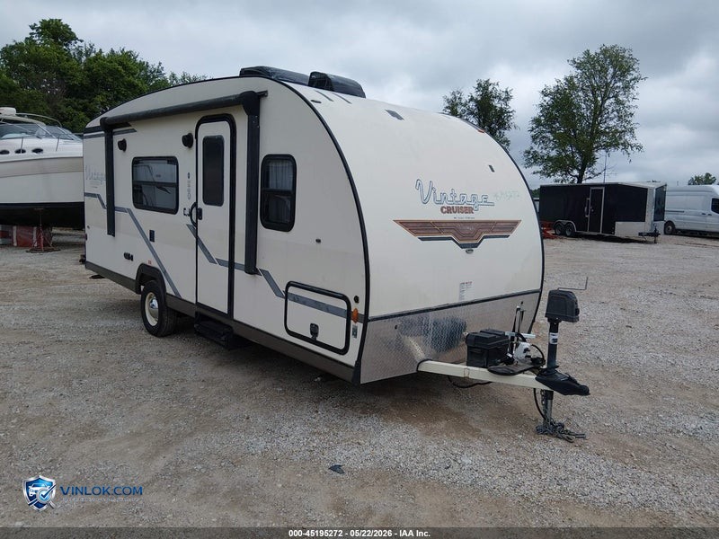 2019 GULFSTREAM VINTAGE CRUISER 19R – Lot 45195272 auction photo