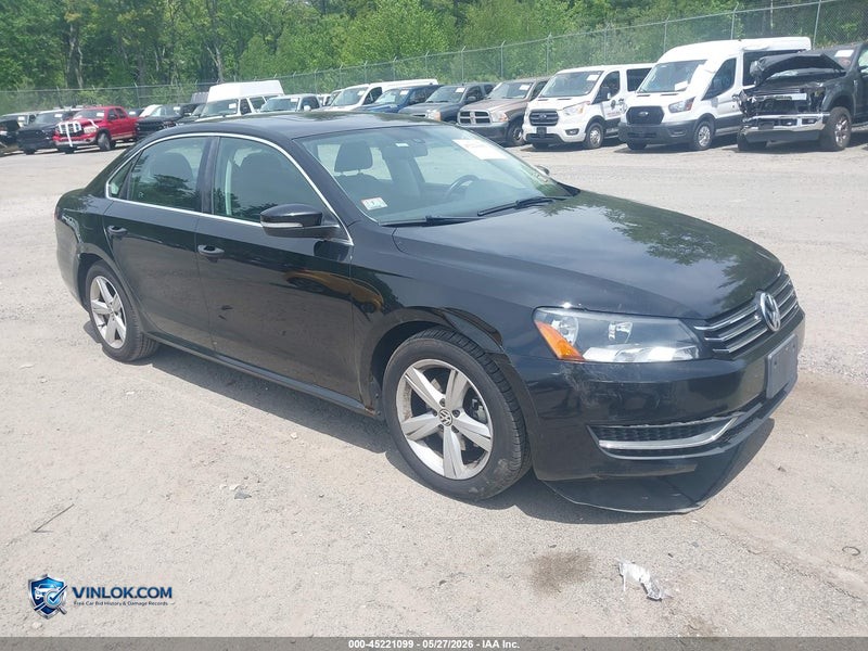2013 VOLKSWAGEN PASSAT – Lot 45221099 auction photo