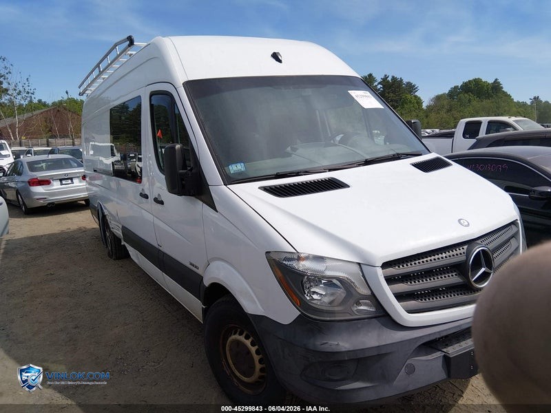 2015 MERCEDES-BENZ SPRINTER 2500 – Lot 45299843 auction photo