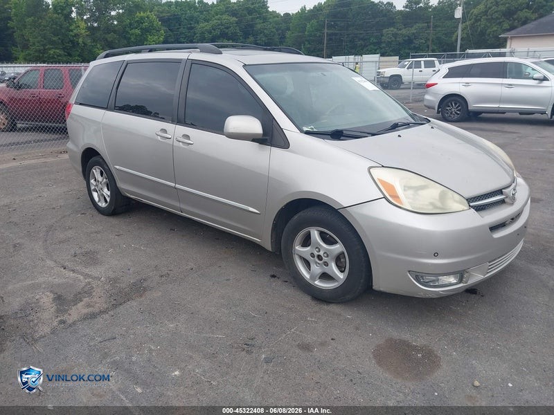 2004 TOYOTA SIENNA – Lot 45322408 auction photo