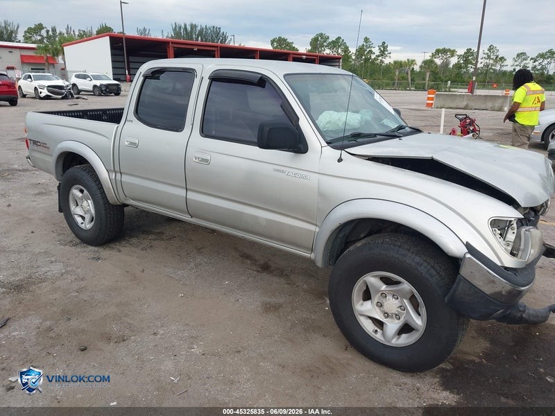 2004 TOYOTA TACOMA – Lot 45823768 auction photo