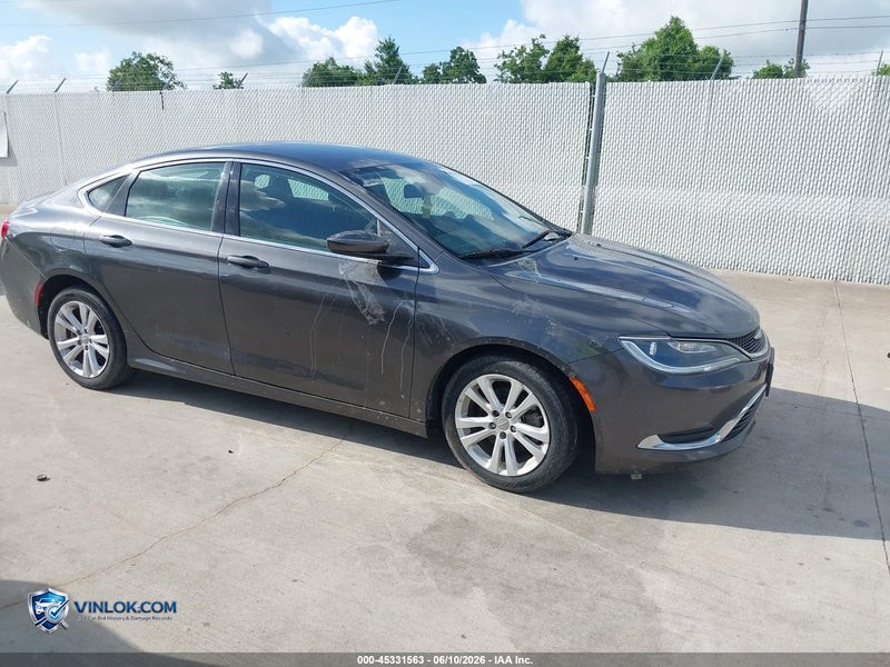 2015 CHRYSLER 200 – Lot 45331563 auction photo