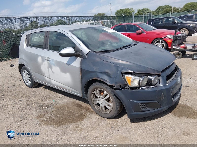 2016 CHEVROLET SONIC – Lot 45354067 auction photo