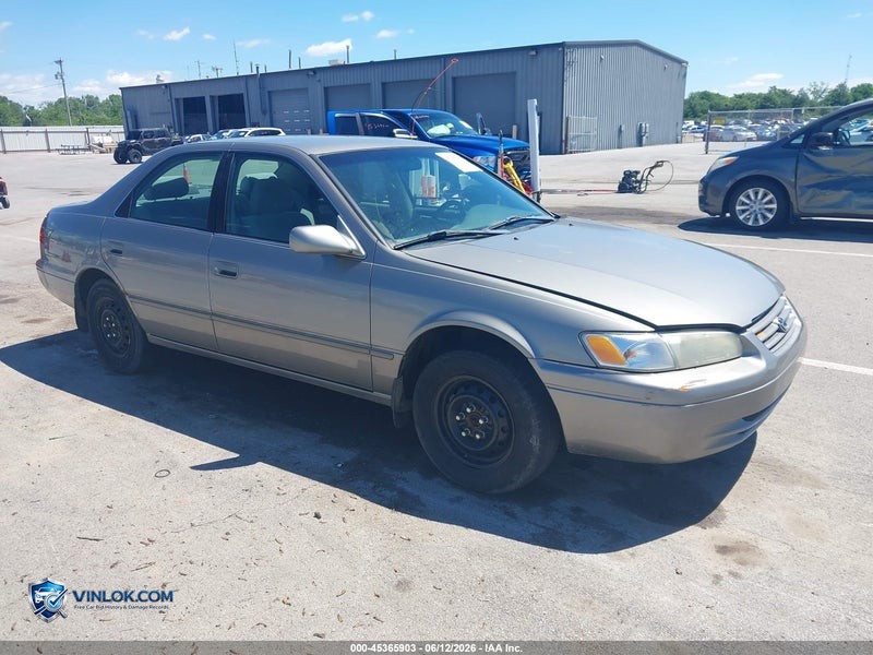 1998 TOYOTA CAMRY – Lot 45365903 auction photo