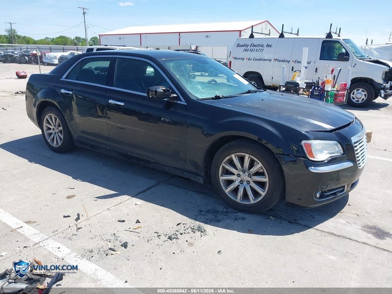 2013 CHRYSLER 300C – Lot 45866928 auction photo