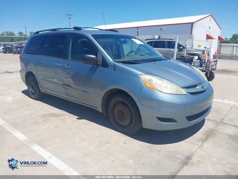 2009 TOYOTA SIENNA – Lot 45379800 auction photo