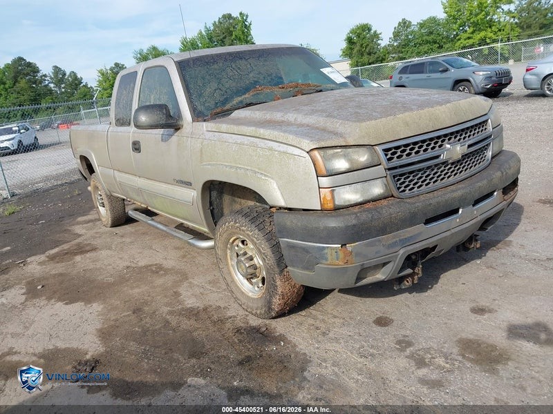 2005 CHEVROLET SILVERADO 2500HD – Lot 45400521 auction photo