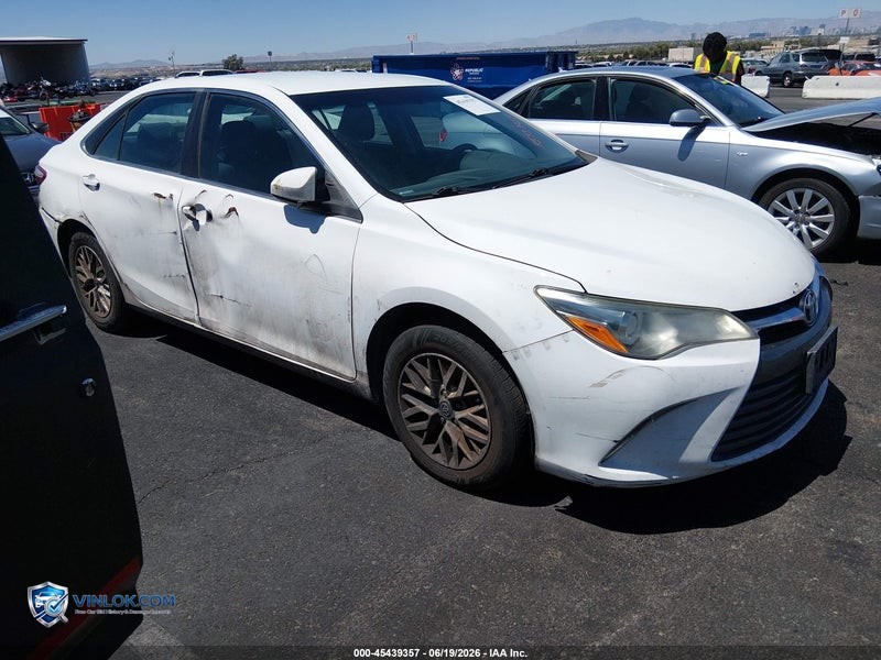 2016 TOYOTA CAMRY – Lot 45439357 auction photo