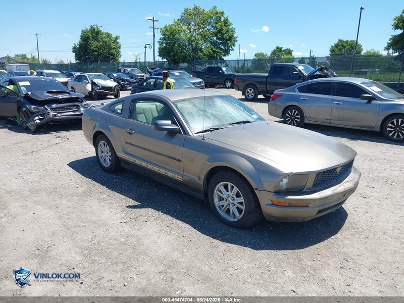 2005 FORD MUSTANG – Lot 45474704 auction photo